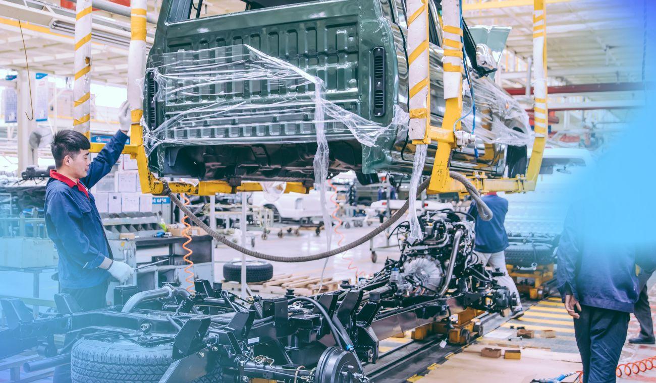 Gestión de variantes de productos y ajustes según las necesidades de producción